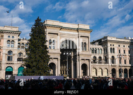 MILAN, ITALY, December 09, 2018 - tourists stroll in Piazza Duomo and go shopping for Christmas. Milan Stock Photo