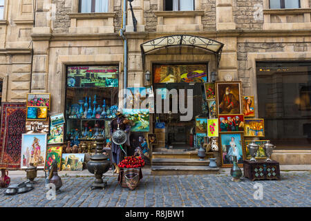 Baku/Azerbaijan - May 29. 2018. Gift shop in the old town Stock Photo