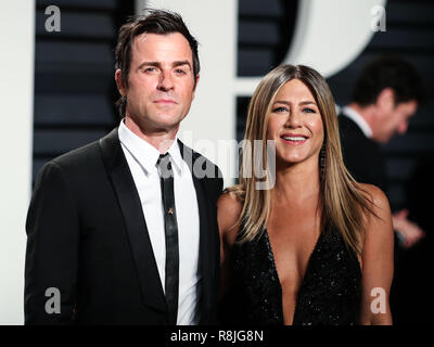 BEVERLY HILLS, LOS ANGELES, CA, USA - FEBRUARY 26: Justin Theroux, Jennifer Aniston arrives at the 2017 Vanity Fair Oscar Party held at the Wallis Annenberg Center for the Performing Arts on February 26, 2017 in Beverly Hills, Los Angeles, California, United States. (Photo by Xavier Collin/Image Press Agency) Stock Photo
