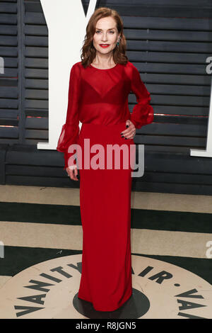 BEVERLY HILLS, LOS ANGELES, CA, USA - FEBRUARY 26: Isabelle Huppert arrives at the 2017 Vanity Fair Oscar Party held at the Wallis Annenberg Center for the Performing Arts on February 26, 2017 in Beverly Hills, Los Angeles, California, United States. (Photo by Xavier Collin/Image Press Agency) Stock Photo