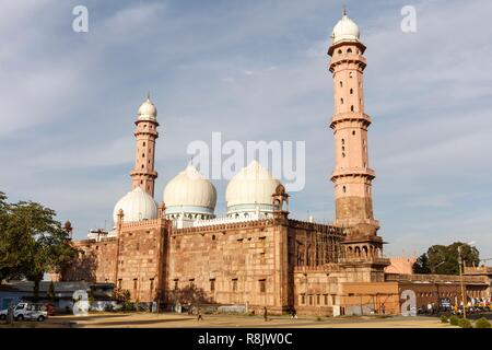 India, Madhya Pradesh, Bhopal, Taj Ul Masjid mosque Stock Photo