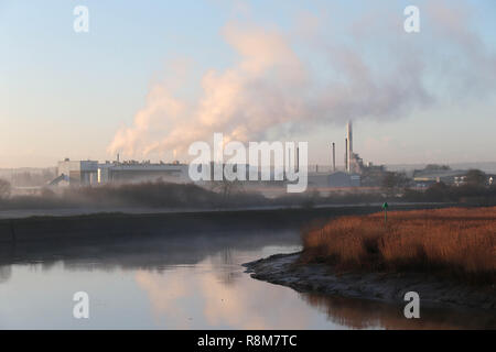 Smurfit Kappa plant, on the banks of the River Medway at Aylesford Kent UK. Smurfit Kappa are one of Europes largest recyclers of paper and card. Stock Photo