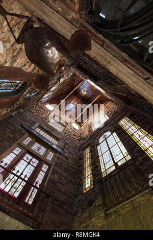 The owl passage, inside the eclectic village of Campanopolis. Gonzales Catan, Buenos Aires, Argentina. Stock Photo