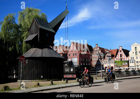 Crane at River Ilmenau, harbour quarter with Stintmarkt, Lüneburg, Lueneburg, Lower Saxony, Germany, Europe Stock Photo
