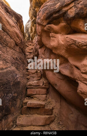 Joint Trail along the Chesler Park Loop Trail in the Needles District of Canyonlands National Park Utah October USA Stock Photo Alamy