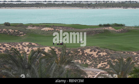 Golf courses by the sea on Yas Island in Abu Dhabi Stock Photo