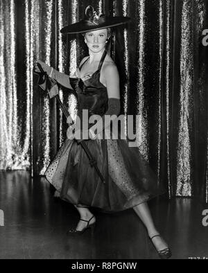 Doris Day, 'April in Paris' (1952) Warner Bros.  File Reference # 33635 644THA Stock Photo