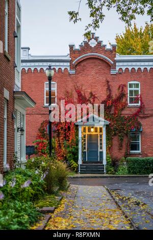Canada, Quebec, Mauricie Region, Trois Rivieres, house along Rue des Ursulines, autumn Stock Photo