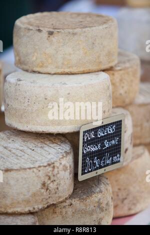France, Pyrenees Atlantique, Bask Country, market with local products Stock Photo