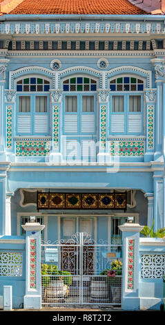 Architecture details of Koon Seng Road pastel hue traditional Paranakan shophouses, Katong, Singapore Stock Photo