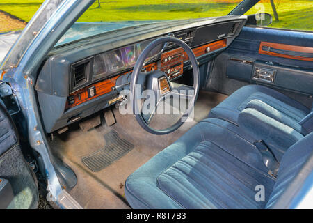 1986 Chevrolet Caprice 'Woody' station wagon, wood trimmed