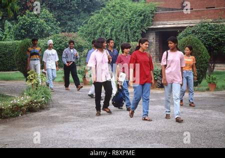 Teenagers boys girls students going to college India Indian Asia Asian Stock Photo