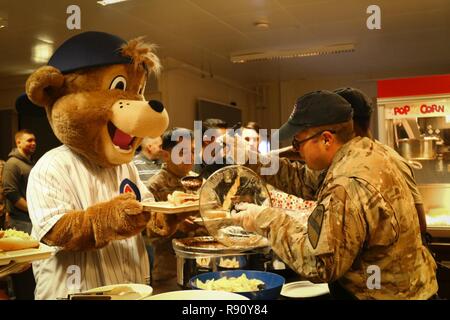 Chicago cubs mascot hi-res stock photography and images - Alamy