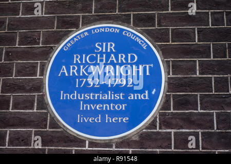 London, UK, 25 Jan 2018. A blue ceramic plaque marks the place where Sir Richard Arkwright lived at 8 Adam Street, Charing Cross, London, WC2N 6AA, Stock Photo