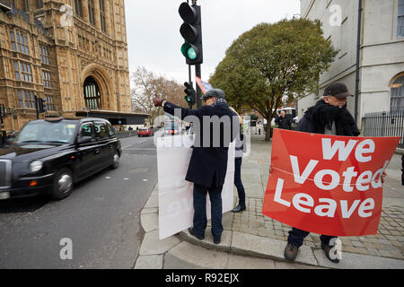 London, UK. - 18th December 2018: Leave campaigners opposite Parliament with 100 days to go until the U.K. leaves the E.U. Credit: Kevin J. Frost/Alamy Live News Stock Photo