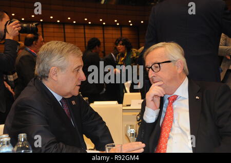 Vienna, Austria. 18th Dec, 2018. European Commission President Jean-Claude Juncker (R) talks with President of the European Parliament Antonio Tajani prior to the High-Level Forum Africa-Europe in Vienna, Austria, Dec. 18, 2018. Jean-Claude Juncker on Tuesday urged Europe and Africa to intensify their cooperation. Credit: Liu Xiang/Xinhua/Alamy Live News Stock Photo