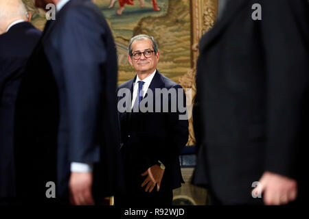 Roma, Italia. 19th Dec, 2018. Minister of Economy Giovanni Tria Rome December 19th 2018. Quirinale. Traditional exchange of Christmas wishes between the President of the Republic and the institutions. Foto Samantha Zucchi Insidefoto Credit: insidefoto srl/Alamy Live News Stock Photo