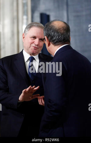 Roma, Italia. 19th Dec, 2018. The Governor of Bank of Italy Ignazio Visco and Minister of Economy Giovanni Tria Rome December 19th 2018. Quirinale. Traditional exchange of Christmas wishes between the President of the Republic and the institutions. Foto Samantha Zucchi Insidefoto Credit: insidefoto srl/Alamy Live News Stock Photo