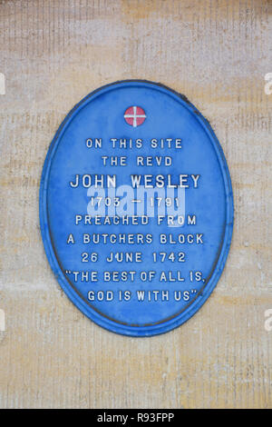Plaque to mark spot where Revd John Wesley preached in 1742, St.Laurence's Church, Stroud, Gloucestershire, England, United Kingdom Stock Photo