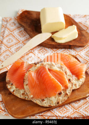 Sandwiches with salt salmon and knackebrod, Swedish crispbread Stock Photo