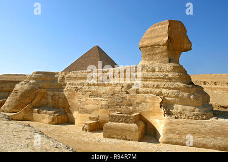 Great Sphinx of Giza with Khafre pyramid - Cairo, Egypt Stock Photo