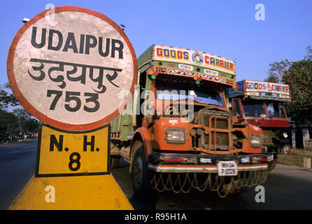 Milestone on National Highway 8 showing Udaipur 753 KM, India Stock Photo