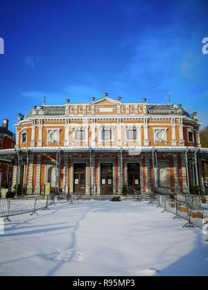 Historical pavilion Des Petits Jeux in the city center of Spa, Belgium, part of the Gallery Leopold II and the parc De Sept Heures, covered in snow. Stock Photo