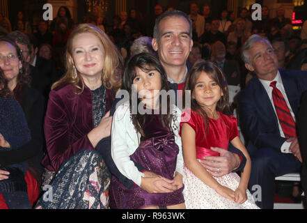 The Grove Christmas Tree Lighting Show  Featuring: Los Angeles Mayor Eric Garcetti, Amy Wakeland, Maya Juanita Garcetti Where: Los Angeles, California, United States When: 19 Nov 2018 Credit: FayesVision/WENN.com Stock Photo