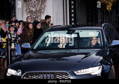 London, UK. 19th December, 2018. Members of the Royal family attend the Christmas Lunch hosted by the Queen at Buckingham Palace, London, UK. 19th December 2018 Prince Harry and Meghan Markle leave the Palace. Credit: Jeff Gilbert/Alamy Live News Stock Photo