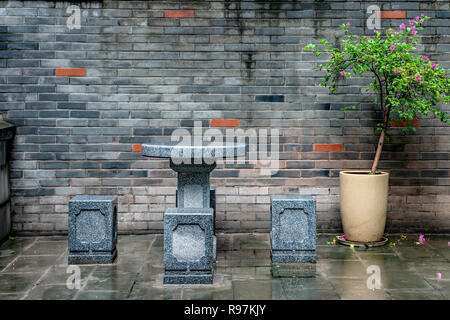 Tranquil Chinese courtyard scene Stock Photo