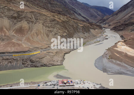 Confluence of Zanskar and Indus rivers - Leh, Ladakh, India Stock Photo