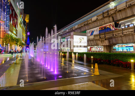 Bangkok , Thailand - 11 Dec, 2018 : fountain with lighting at Siam paragon landmark in Bangkok Stock Photo