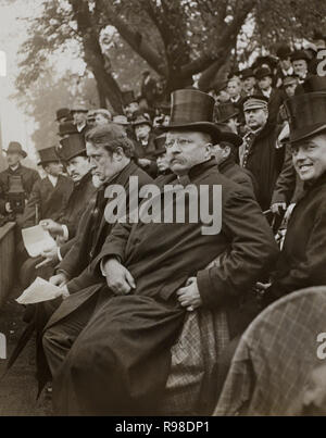 U.S. President Theodore Roosevelt, Seated, Viewing Parade, Washington DC, USA, October 1906 Stock Photo