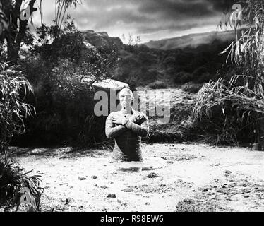 Original film title: THE MUMMY. English title: THE MUMMY. Year: 1959. Director: TERENCE FISHER. Stars: CHRISTOPHER LEE. Credit: HAMMER / Album Stock Photo