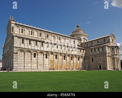 The magnificent Duomo di Pisa, under blue skies on the Piazza dei Miracoli (Square of Miracles) in Pisa, Tuscany,Italy Stock Photo