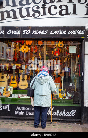 Famous Macaris Musical Instruments shop store shop front in Charing ...