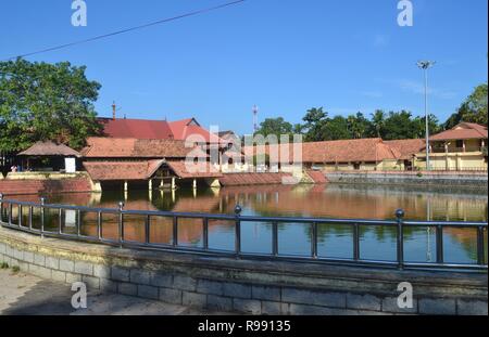 Alleppey/Alappuzha Sri Krishna temple and temple pond-Kerala/India Stock Photo