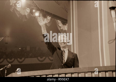 Jimmy Carter waving at the 1976 Democratic National Convention, New York City. 1976 Jul. 15 Stock Photo