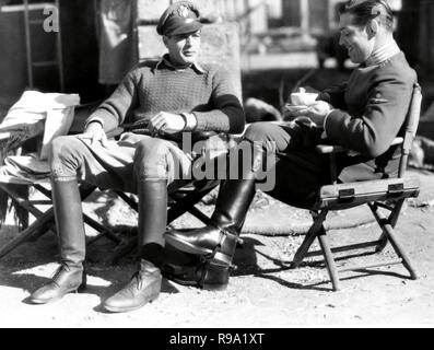 Original film title: THE WHITE SISTER. English title: THE WHITE SISTER. Year: 1933. Director: VICTOR FLEMING. Stars: CLARK GABLE; GARY COOPER. Credit: M.G.M / Album Stock Photo