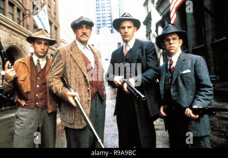 Original film title: THE UNTOUCHABLES. English title: THE UNTOUCHABLES. Year: 1987. Director: BRIAN DE PALMA. Stars: SEAN CONNERY; KEVIN COSTNER; ANDY GARCIA. Credit: PARAMOUNT PICTURES / Album Stock Photo