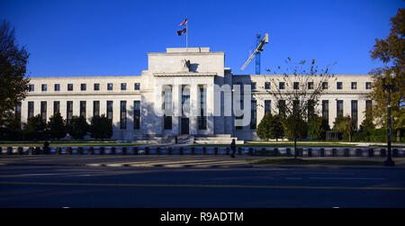 Washington, District of Columbia, USA. 11th Nov, 2018. Very high resolution exterior of the Marriner S. Eccles Federal Reserve Board Building, located along Constitution Avenue at 20th Street, NW in Washington, DC, on November 11, 2018. It houses the main offices of the Board of Governors of the Federal Reserve System.Credit: Ron Sachs/CNP Credit: Ron Sachs/CNP/ZUMA Wire/Alamy Live News Stock Photo