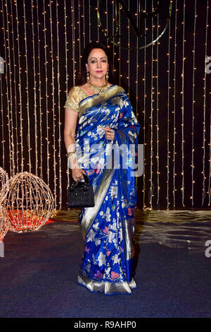 Mumbai, India. 20th Dec, 2018. Veteran actress Hema Malini seen at Priyanka-Nick's wedding reception at hotel Taj Lands End in Mumbai.The newly-married couple, Priyanka Chopra and Nick Jonas held a reception party for their Bollywood folks at hotel Taj Lands End in Mumbai. Credit: Azhar Khan/SOPA Images/ZUMA Wire/Alamy Live News Stock Photo