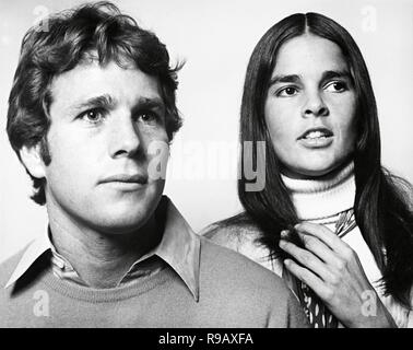 Original film title: LOVE STORY. English title: LOVE STORY. Year: 1970. Director: ARTHUR HILLER. Stars: ALI MACGRAW; RYAN O'NEAL. Credit: PARAMOUNT PICTURES / Album