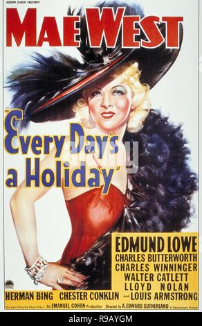 Original film title: EVERY DAY'S A HOLIDAY. English title: EVERY DAY'S A HOLIDAY. Year: 1938. Director: A. EDWARD SUTHERLAND. Credit: PARAMOUNT PICTURES / Album Stock Photo
