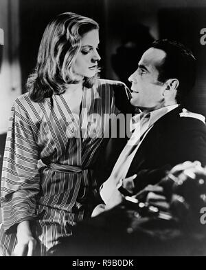 Original film title: TO HAVE AND HAVE NOT. English title: TO HAVE AND HAVE NOT. Year: 1944. Director: HOWARD HAWKS. Stars: LAUREN BACALL; HUMPHREY BOGART. Credit: WARNER BROTHERS / Album Stock Photo