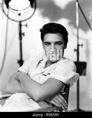 Original film title: KING CREOLE. English title: KING CREOLE. Year: 1958. Director: MICHAEL CURTIZ. Stars: ELVIS PRESLEY. Credit: PARAMOUNT PICTURES / Album Stock Photo