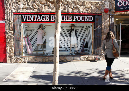 USA, California, San Francisco, The Mission, Vintage by the Pound, Valencia Street Stock Photo