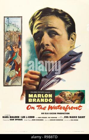 Original film title: ON THE WATERFRONT. English title: ON THE WATERFRONT. Year: 1954. Director: ELIA KAZAN. Credit: COLUMBIA PICTURES / Album Stock Photo
