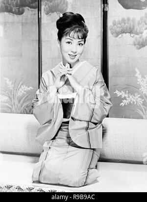 Original film title: THE TEAHOUSE OF THE AUGUST MOON. English title: THE TEAHOUSE OF THE AUGUST MOON. Year: 1956. Director: DANIEL MANN. Stars: MACHIKO KYO. Credit: M.G.M. / Album Stock Photo