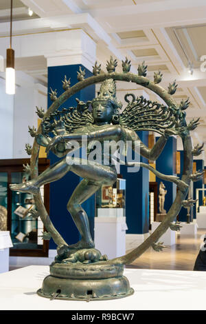 Shiva Nataraja in the British Museum. Hindu god Śiva or Shiva in 'anandatandava' position as Lord of Dance Stock Photo